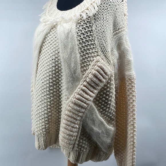 Nine West cream wool blend chunky knit sweater boho fringe sweater sz lg - Picture 7 of 12